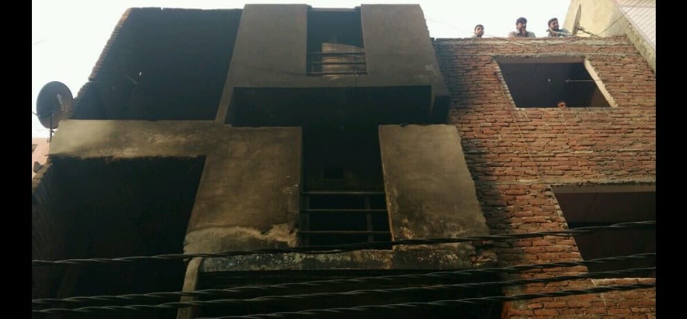 fire broke in sahibabad garment factory, 13 burn alive
