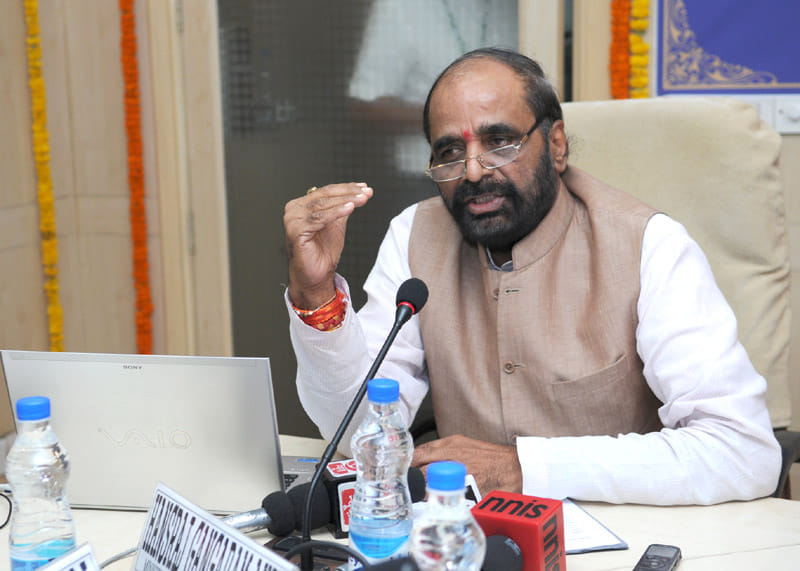 MINISTER OF STATE HOME AFFAIRS HANSRAJ AHIR TARGETS PAK