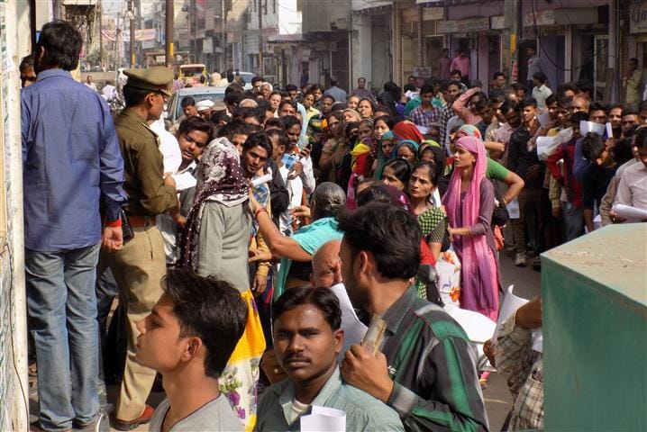 60 crore deposite in accounts
