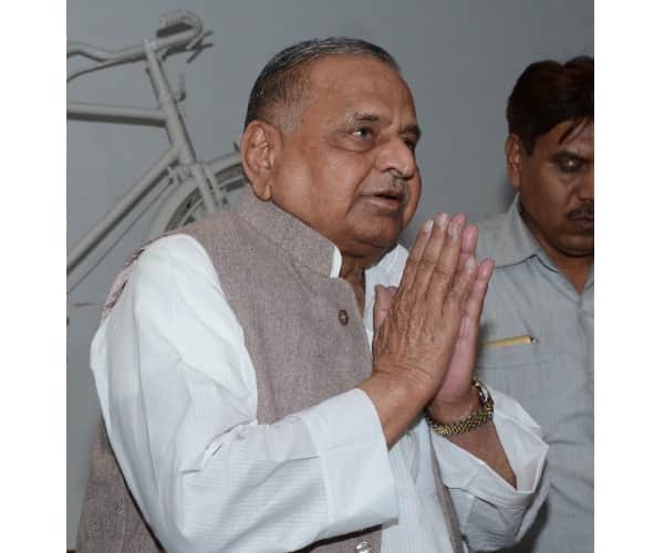 mayawati and mulayam target PM Modi on black money issue.