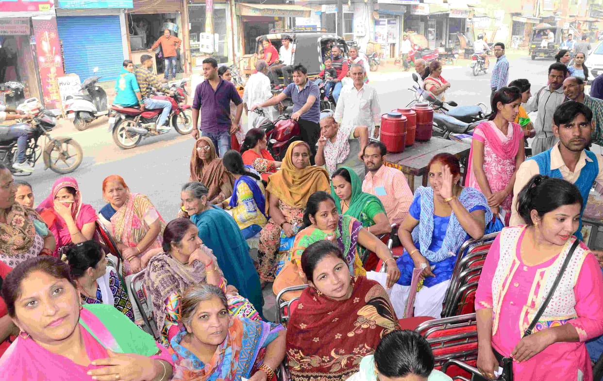 passenger, rupee, rohtak, haryana, money, exchange, bank, rohtak, haryana