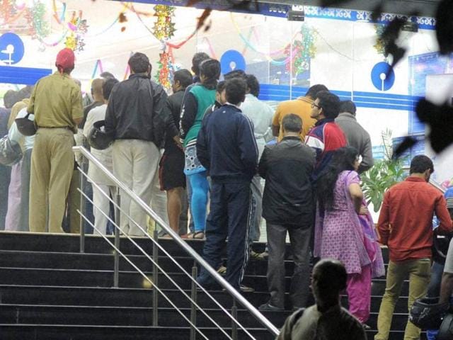 Notes ready, banks ready, but ATMs? Why the cash dash won’t go away soon