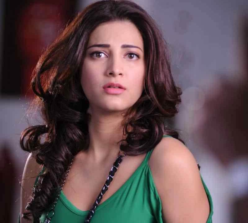 Death threats to actress Shruti Haasan, files complaint