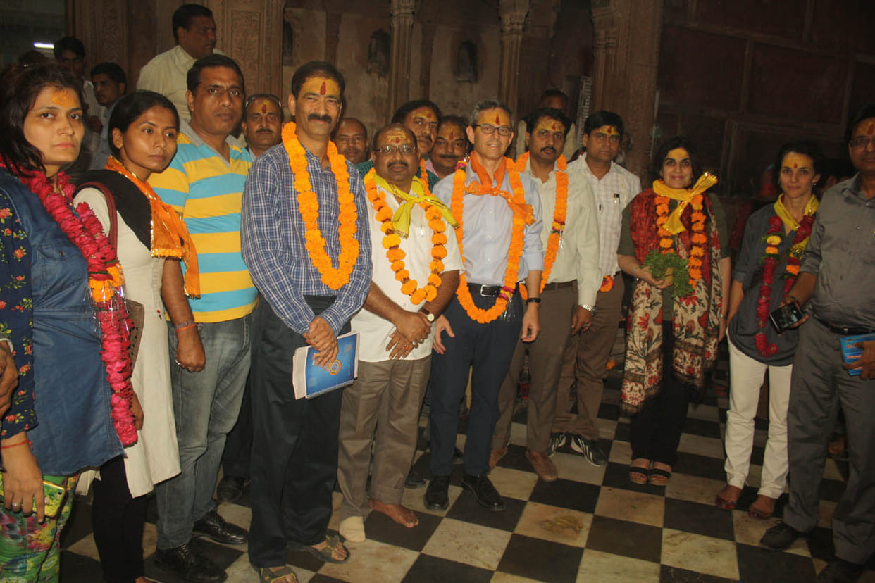 The World Bank team visited Banke Bihari temple area