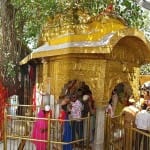 illegal practice in chintpurni temple to change black money into white money