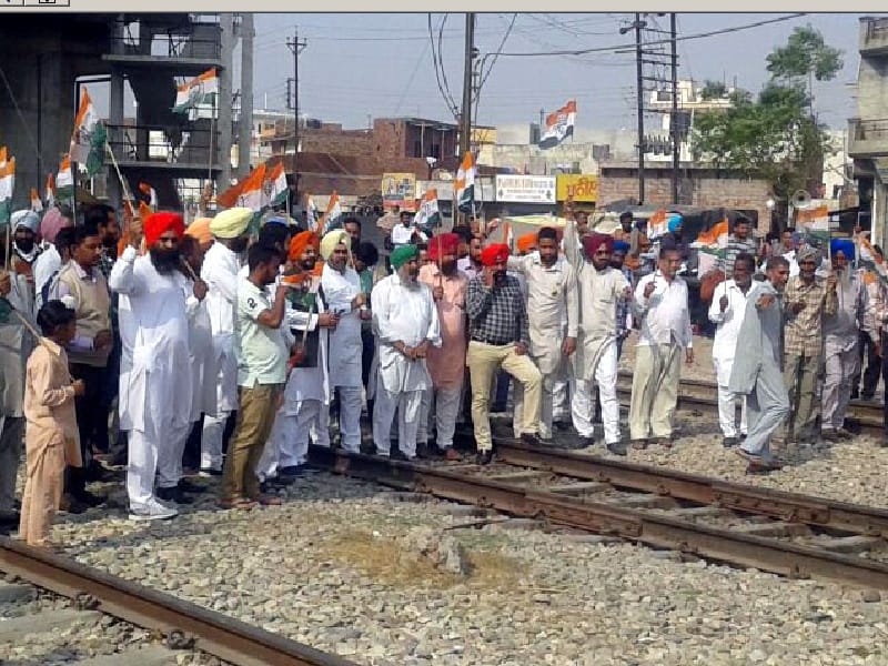 SYL canal, sitting Congress MLA Kuljit Singh Nagra, squatted on railway tracks, Fatehgarh Sahib