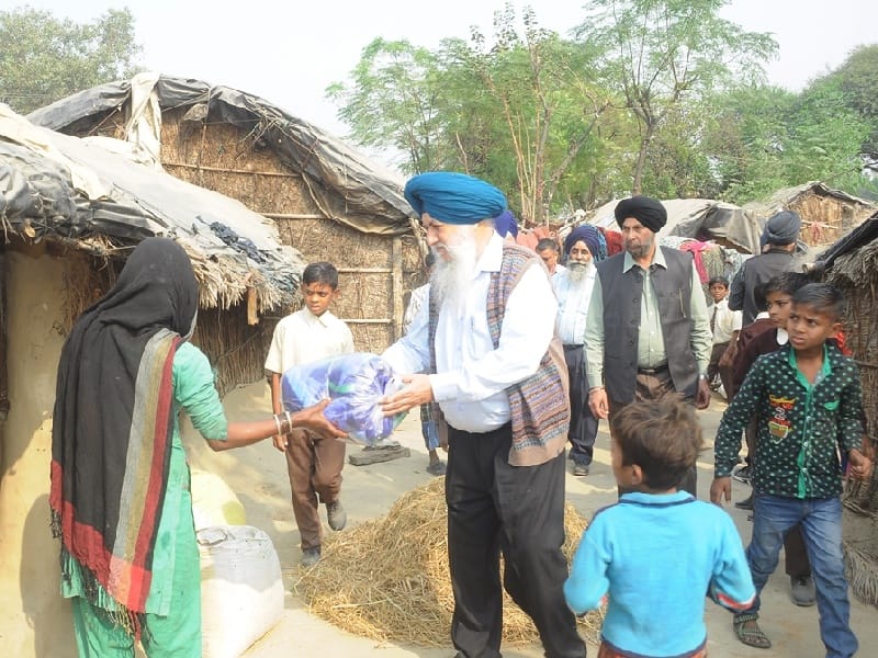 Sri Guru Nanak Dev, Festival of Lights, cleaning campaign, distributing blankets, Fatehgarh Sahib