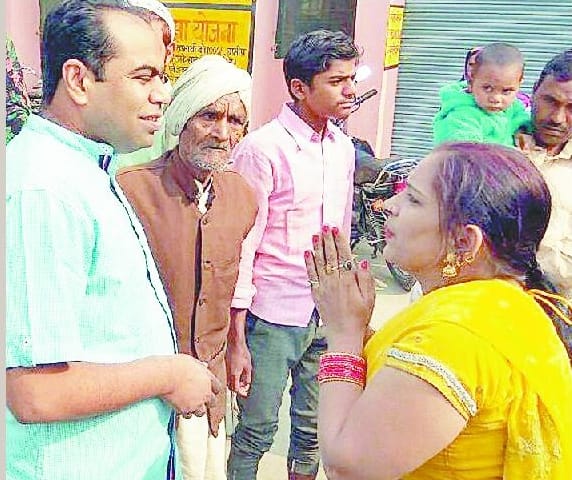Teens drown in Yamuna, chaos in the family
