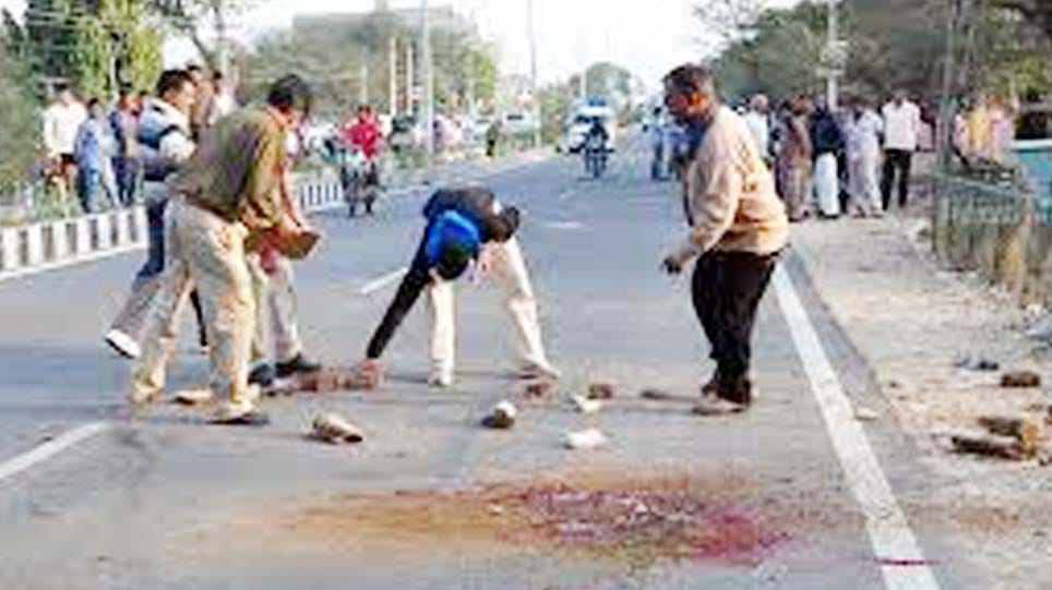 accident two trucks clashed four people burnt alive