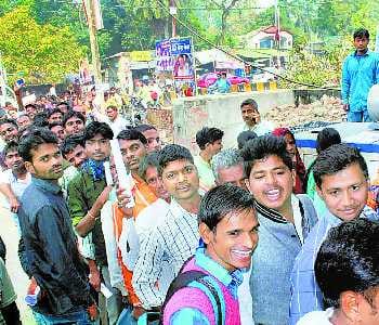 ATM stalled, making banks scramble
