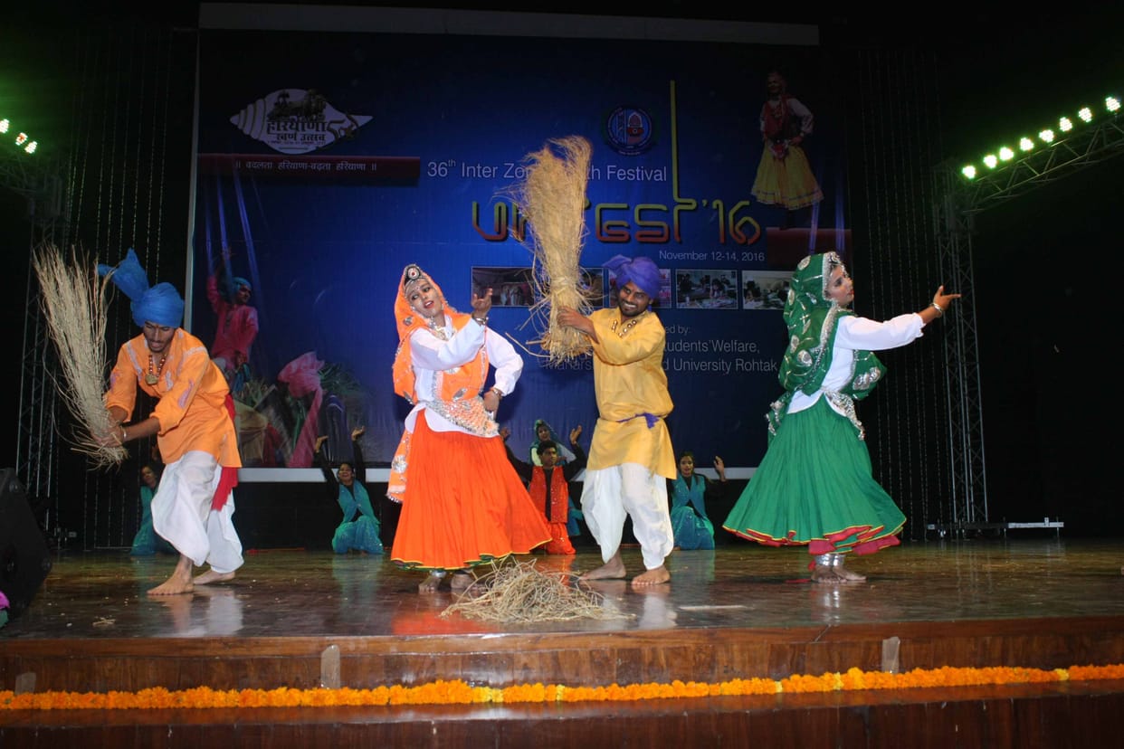 mdu, north zonal youth festival, mdu rohtak, university, haryana, prformance, cultural
