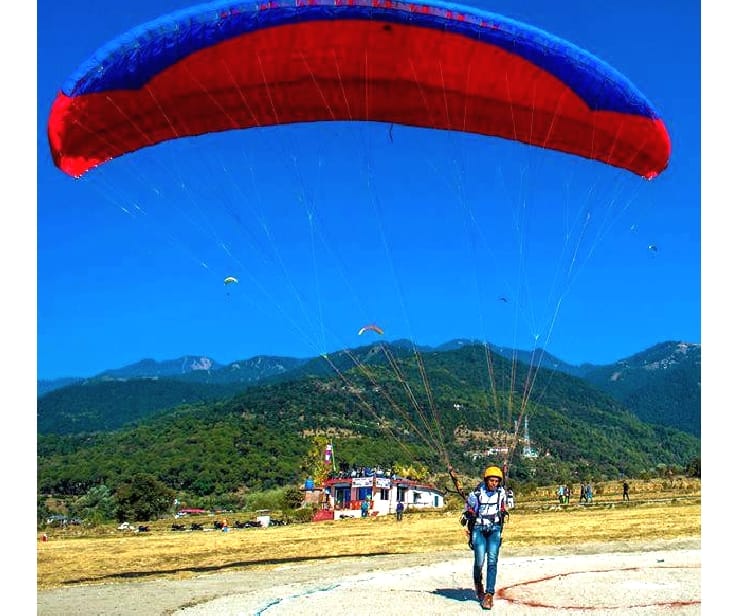 Aditi Thakur Will Participate in Paragliding Championship  at Kangra.