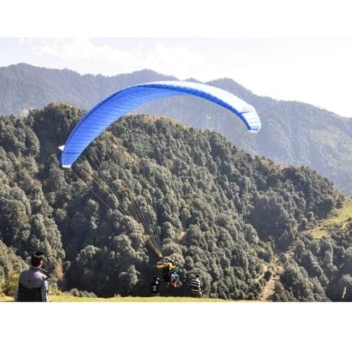60 year old man love paragliding