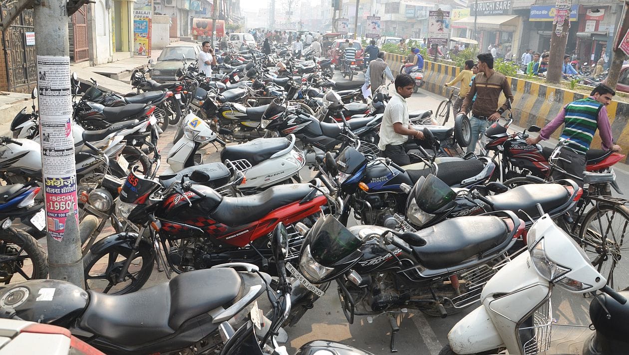 here are four things that you should do on holi festival to save your bike from colours