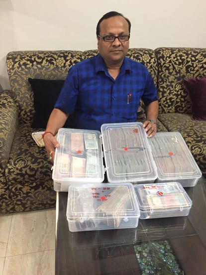 collection of 1000 and 500 old note.