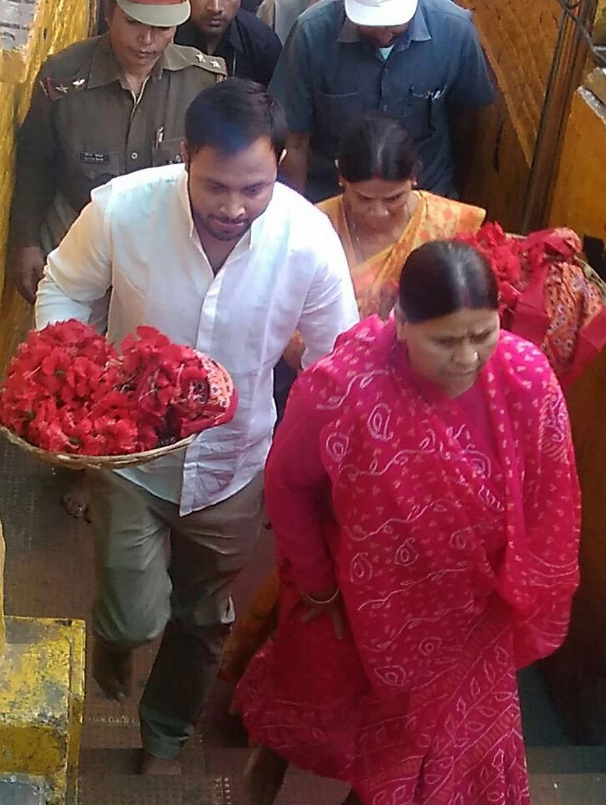 rabari yadav and tejsavi yadav worshipped the godess 