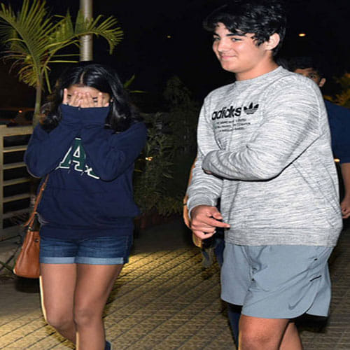 akshay kumar son aarav in a date with his girlfriend