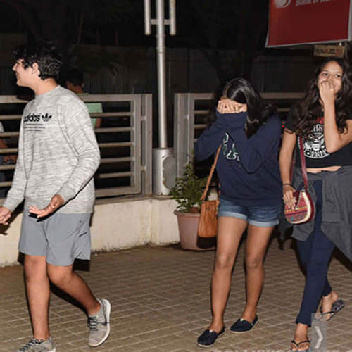 akshay kumar son aarav in a date with his girlfriend