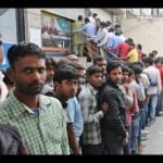 पाई-पाई को तरसे लोग