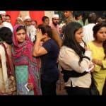 50 thousand note stolen of women standing in que for demonetization