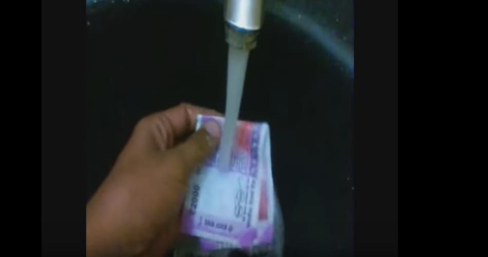 2000 Notes washed with water, know what happened after that