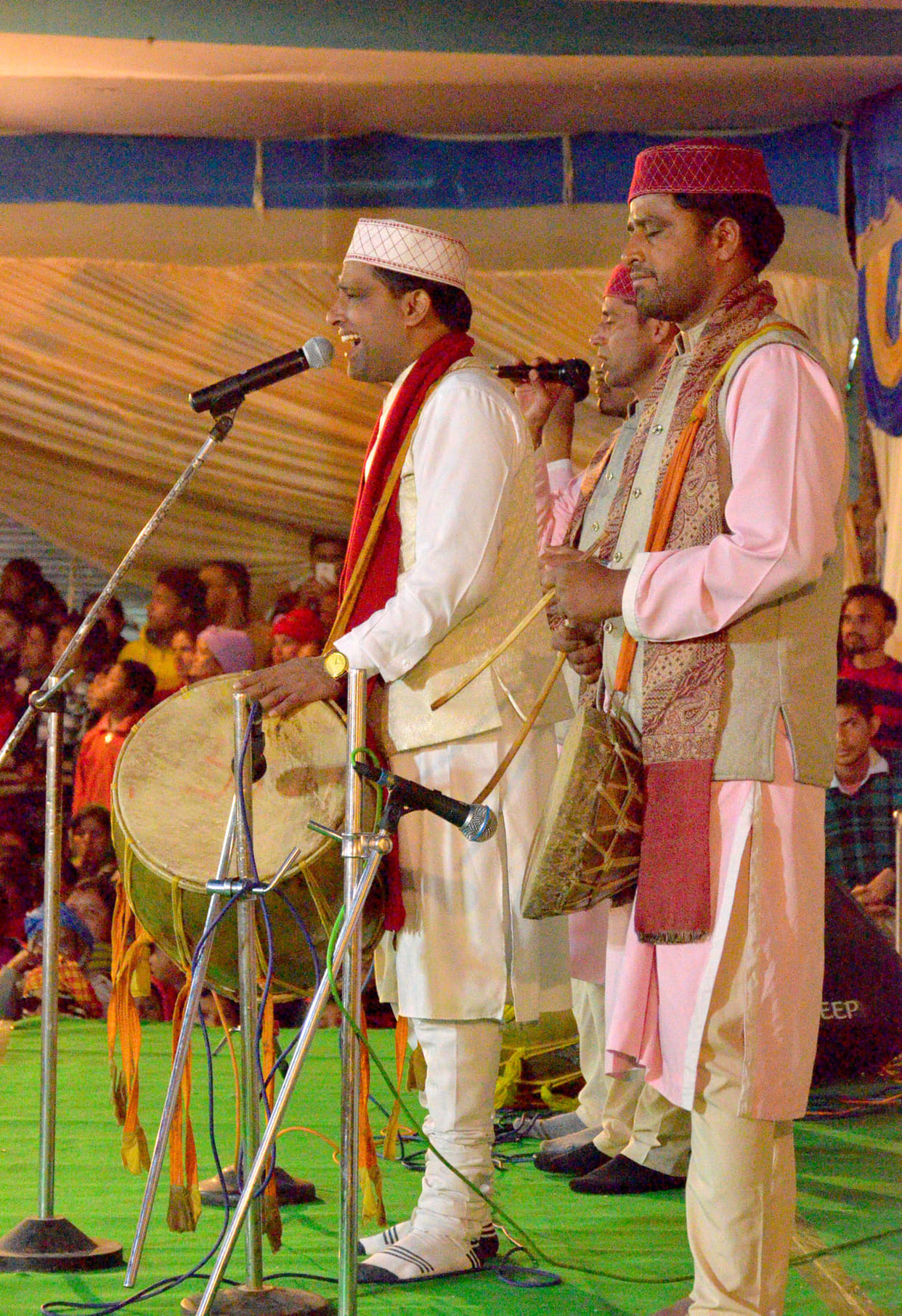 Empyrean evening of songs composed by Pritam plumbaginous.
