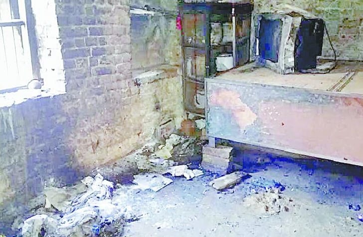 Child burnt alive in the fire in