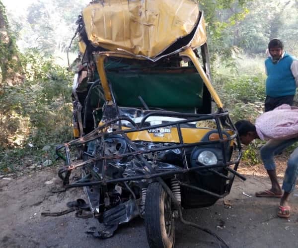 two accidents in lucknow.