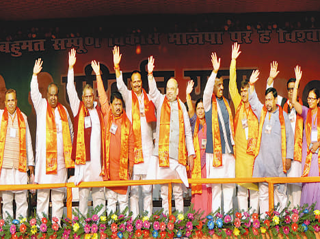 Maya and Mulayam Singh's decision to blow up the faces of the light
