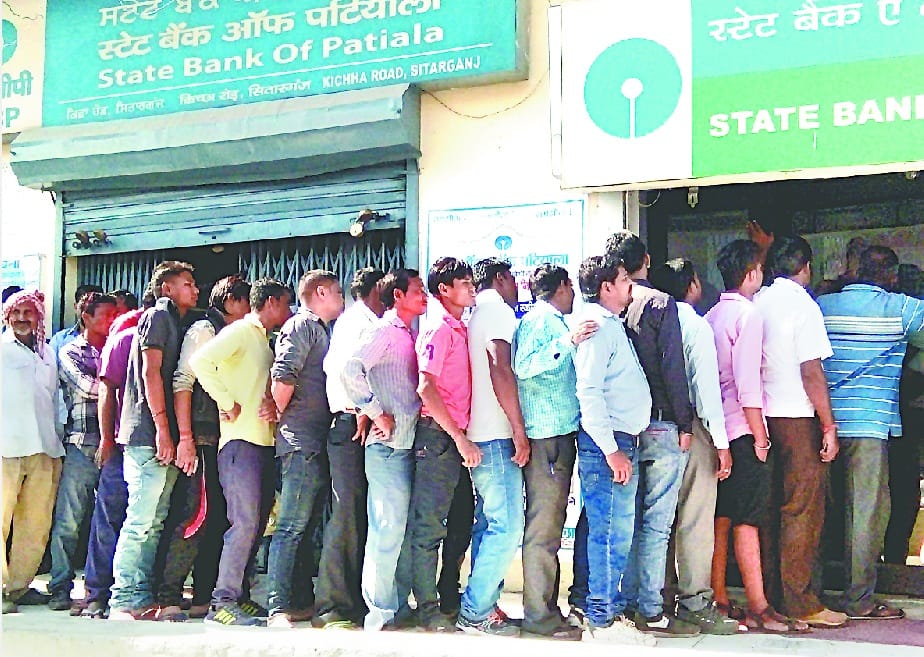 Banks rush, but ATMs are deserted