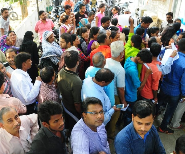 no cash in banks people make ruckus.