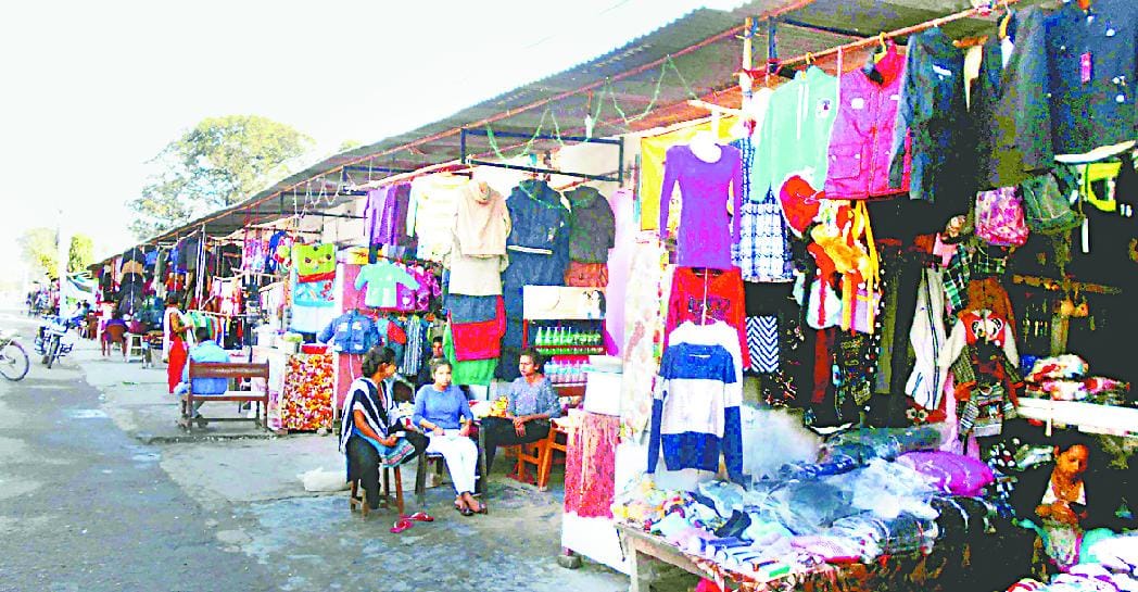 Off in Nepal, silence Banbasa market