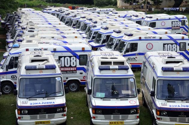 four hours wait for ambulance with newborn baby 
