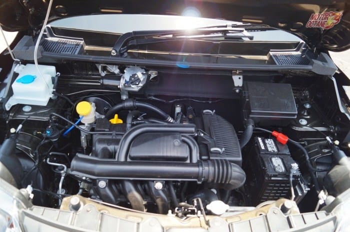 Renault kwid amt launched at rs 4.25 lakh