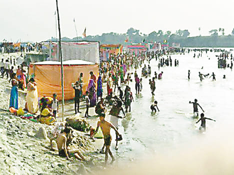 Kartik Purnima today: ready for devotees Ghats