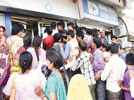 The currency finished at four after, the people returned