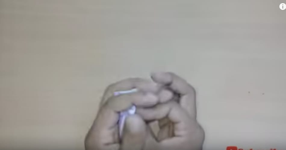 Quality test of 2000 rupees new note with water will shock you