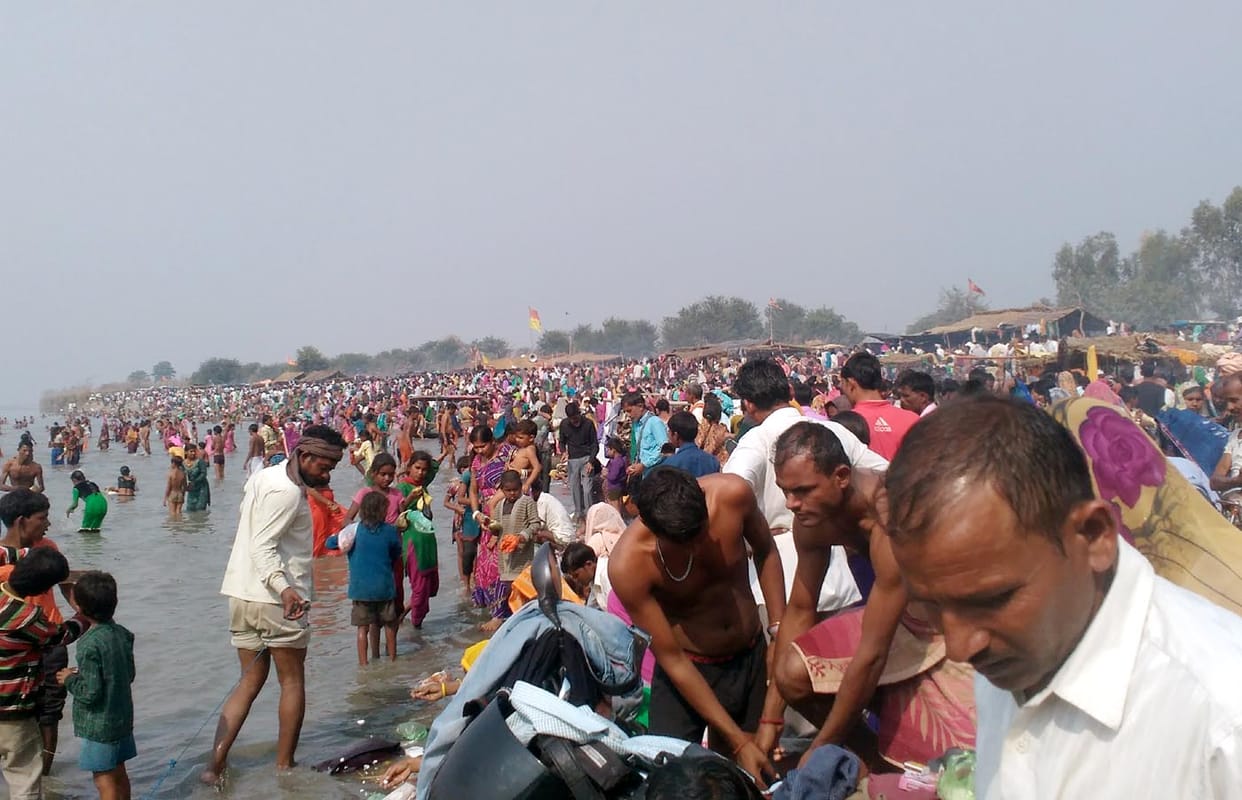 devotee reached kachla ganga ghat 