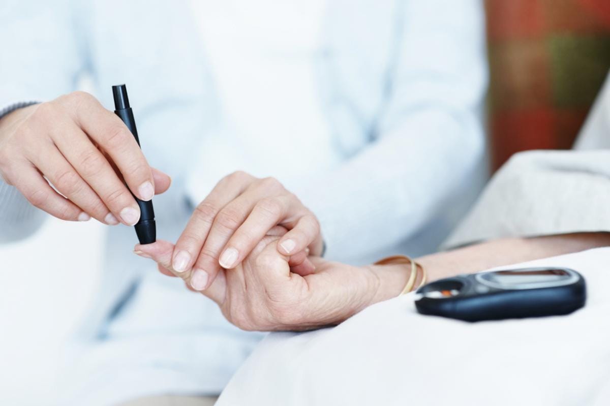 walking after meals for diabetes control, latest study in hindi on diabetes cure