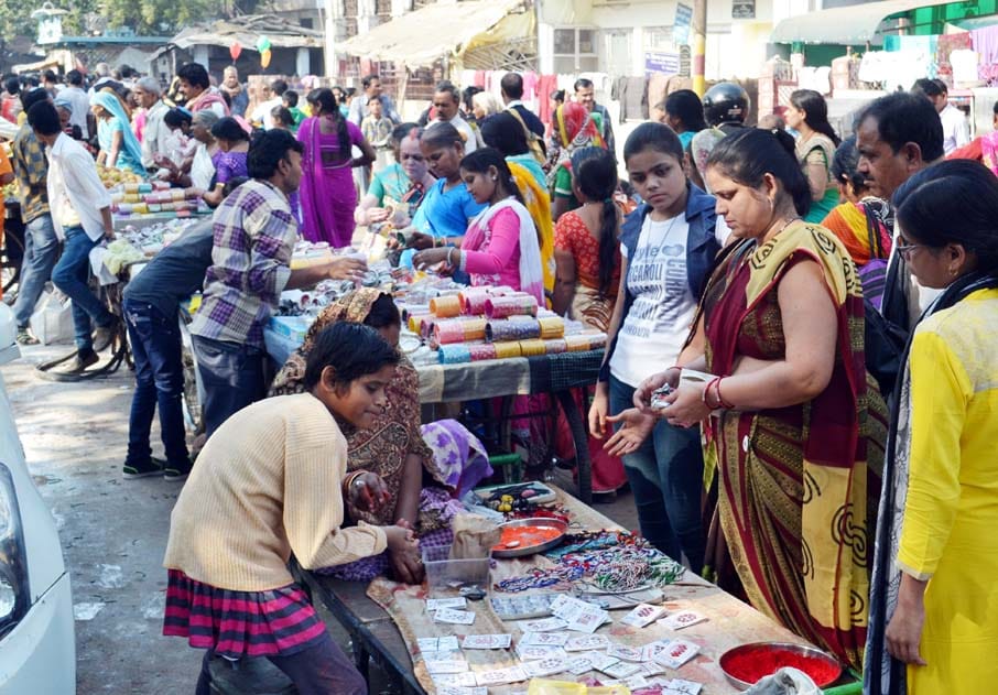 kartik poornima celebration in kanpur