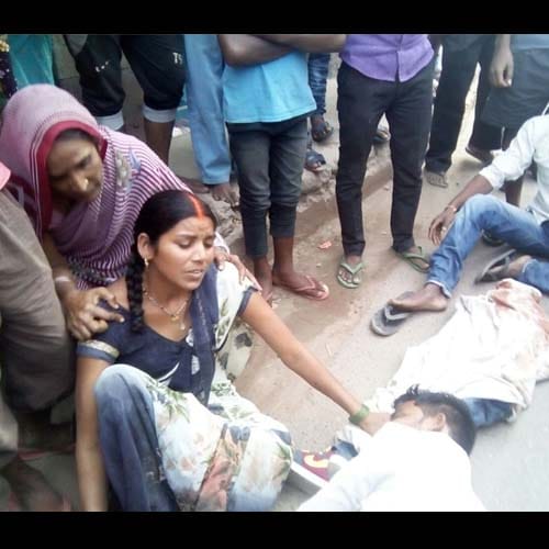 child killed by bus in UP Azamgarh