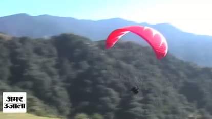 para gliding in shimla kangra