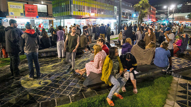 destructive tsunami warning follows massive new zealand earthquake