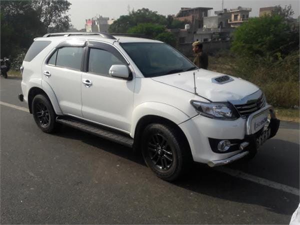 bhiwani mla car accident, women killed, mla ran away from the spot