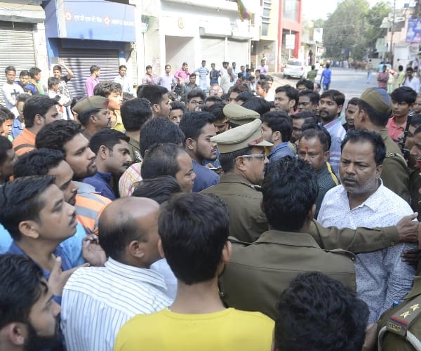 No cask in atms in Lucknow