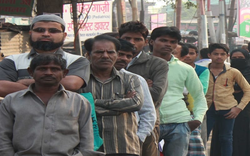 keshav maurya request party workers to help people in bank queue