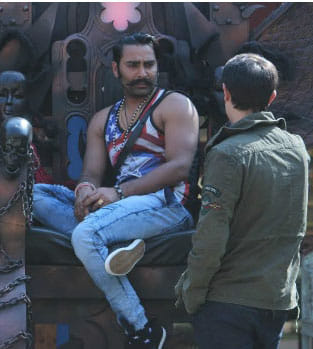 BIGG BOSS: Manveer Gujjar abuses Rohan Mehra