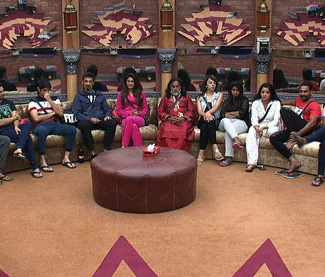 BIGG BOSS: Manveer Gujjar abuses Rohan Mehra