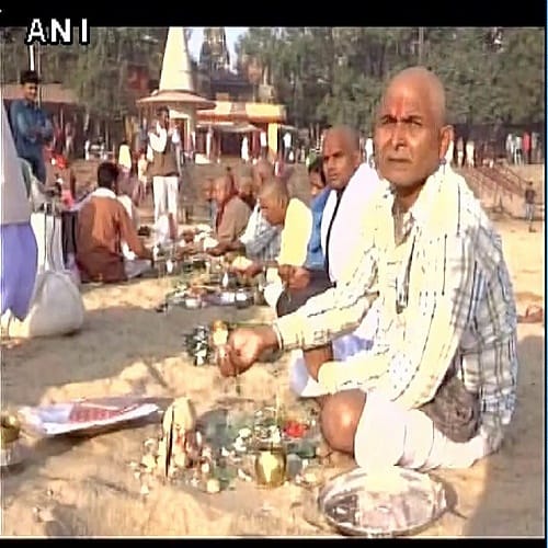 Demonetization impacts the tradition of ‘Pind Daan’ in Gaya
