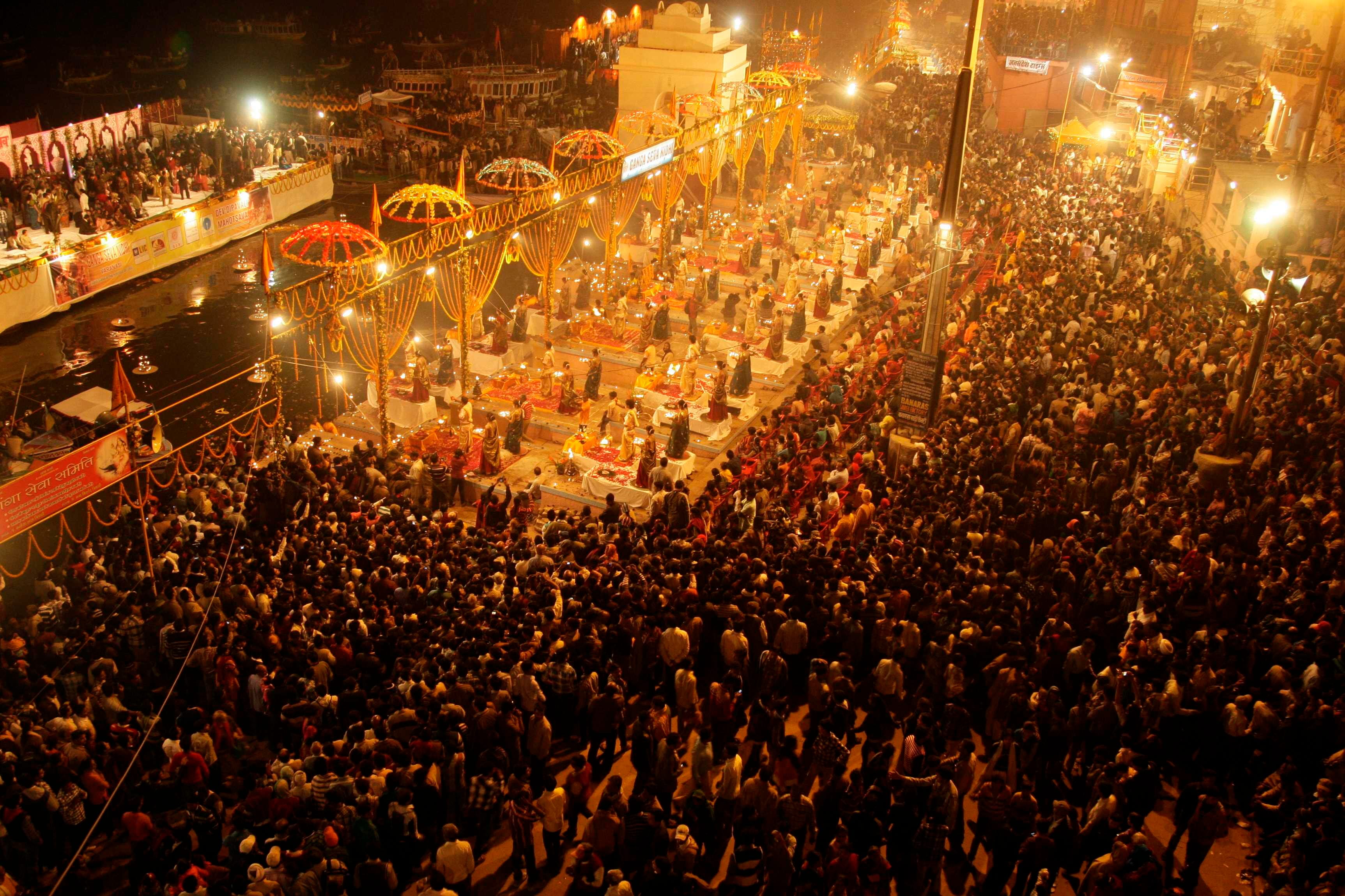देव दीपावली, वाराणसी 